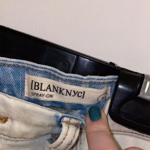 NWT BLANKNYC White+Blue Ripped TieDye Jeans Size31 - Picture 4 of 6
